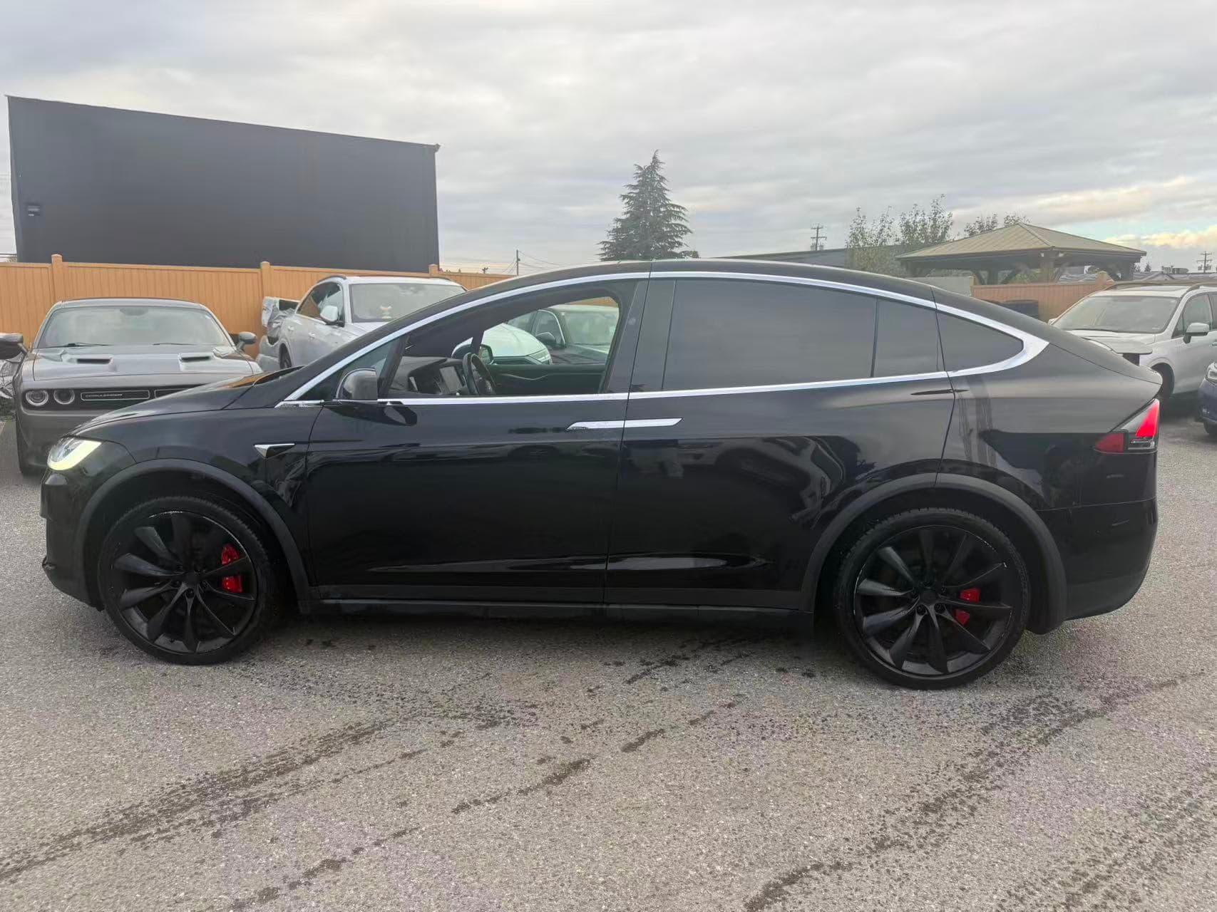 2021 Tesla Model X Performance Dual Motor AWD CLEAN TITLE thumbnail 9