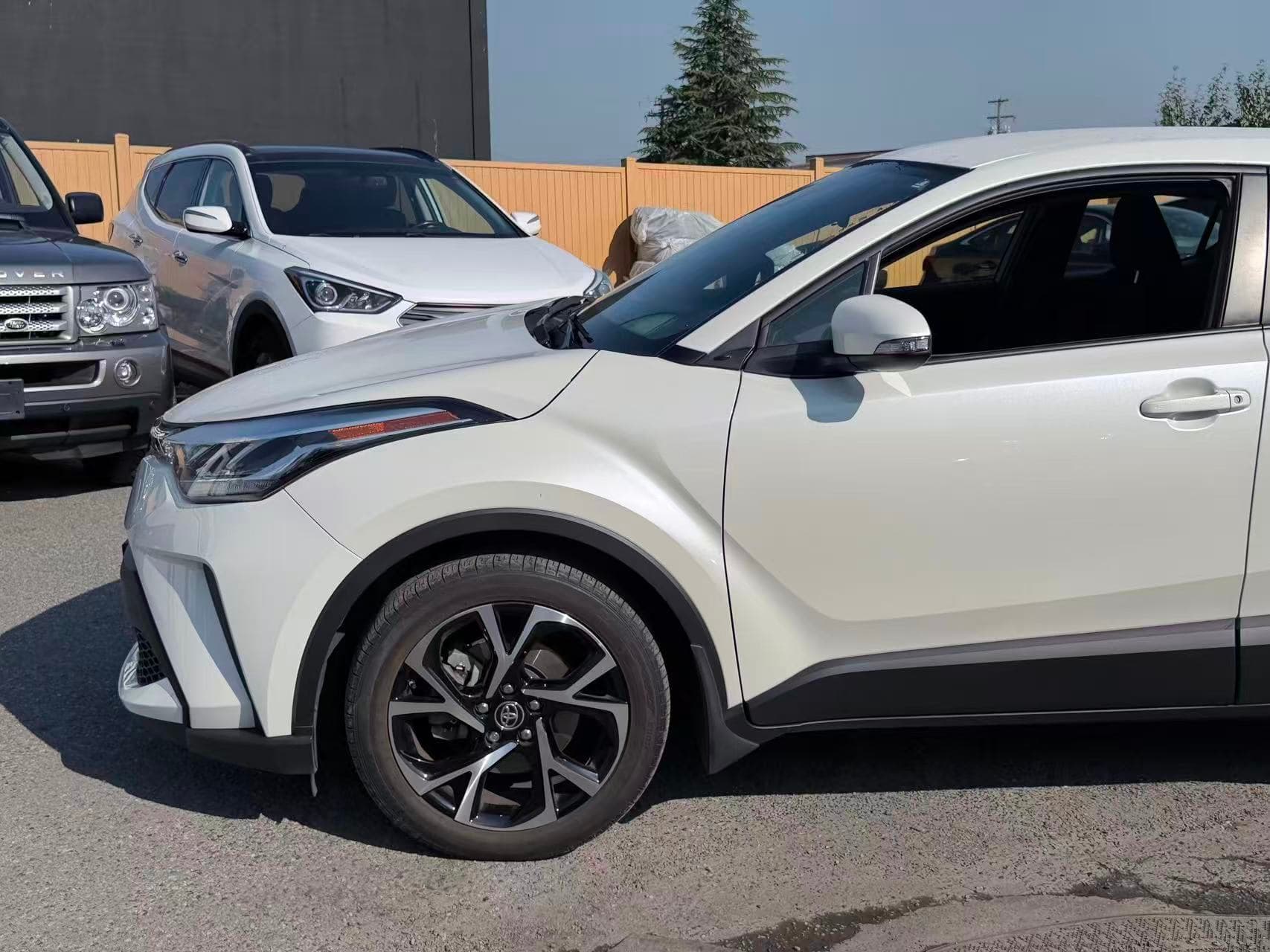 2021 Toyota C-HR LE/ CLEAN TITLE/ BC LOCAL/ ONE OWNER thumbnail 31
