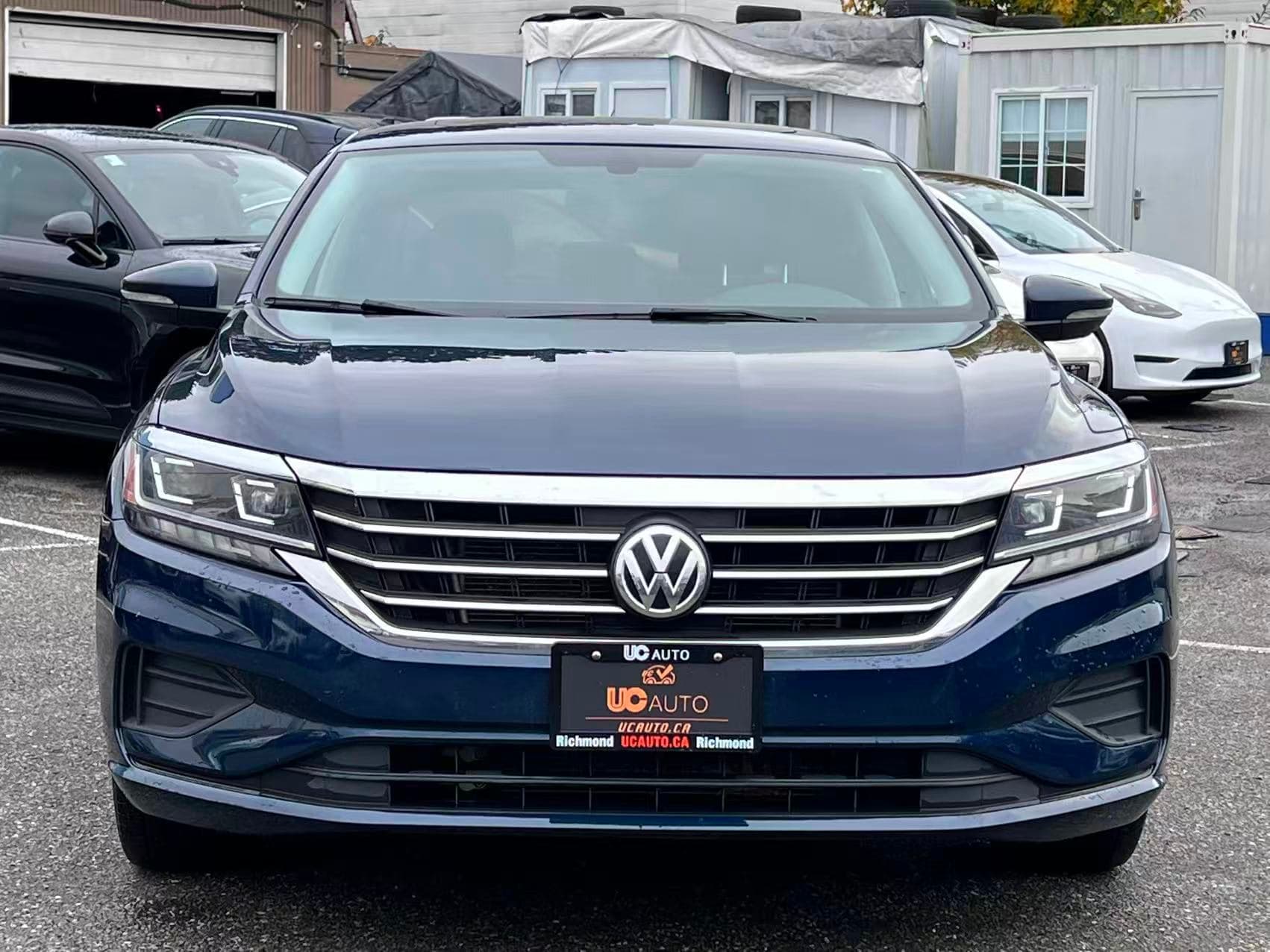 2021 Volkswagen Passat Highline Auto/ NO ACCIDENT/  POWER SUNROOF thumbnail 2