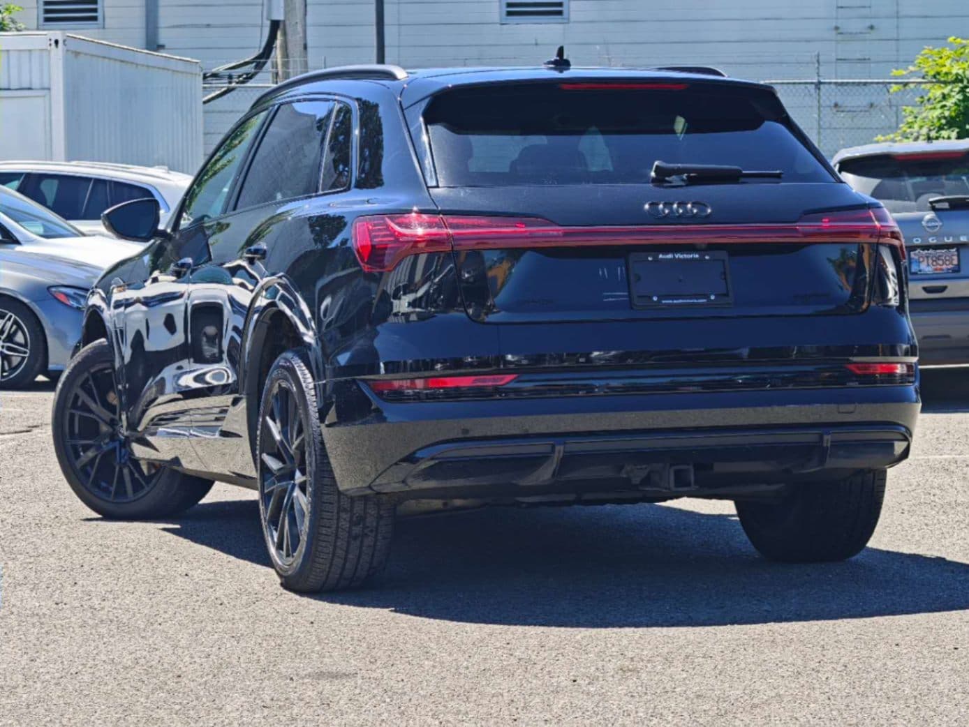 2022 Audi e-tron Technik quattro/ CLEAN TITLE/ BC LOCAL thumbnail 8