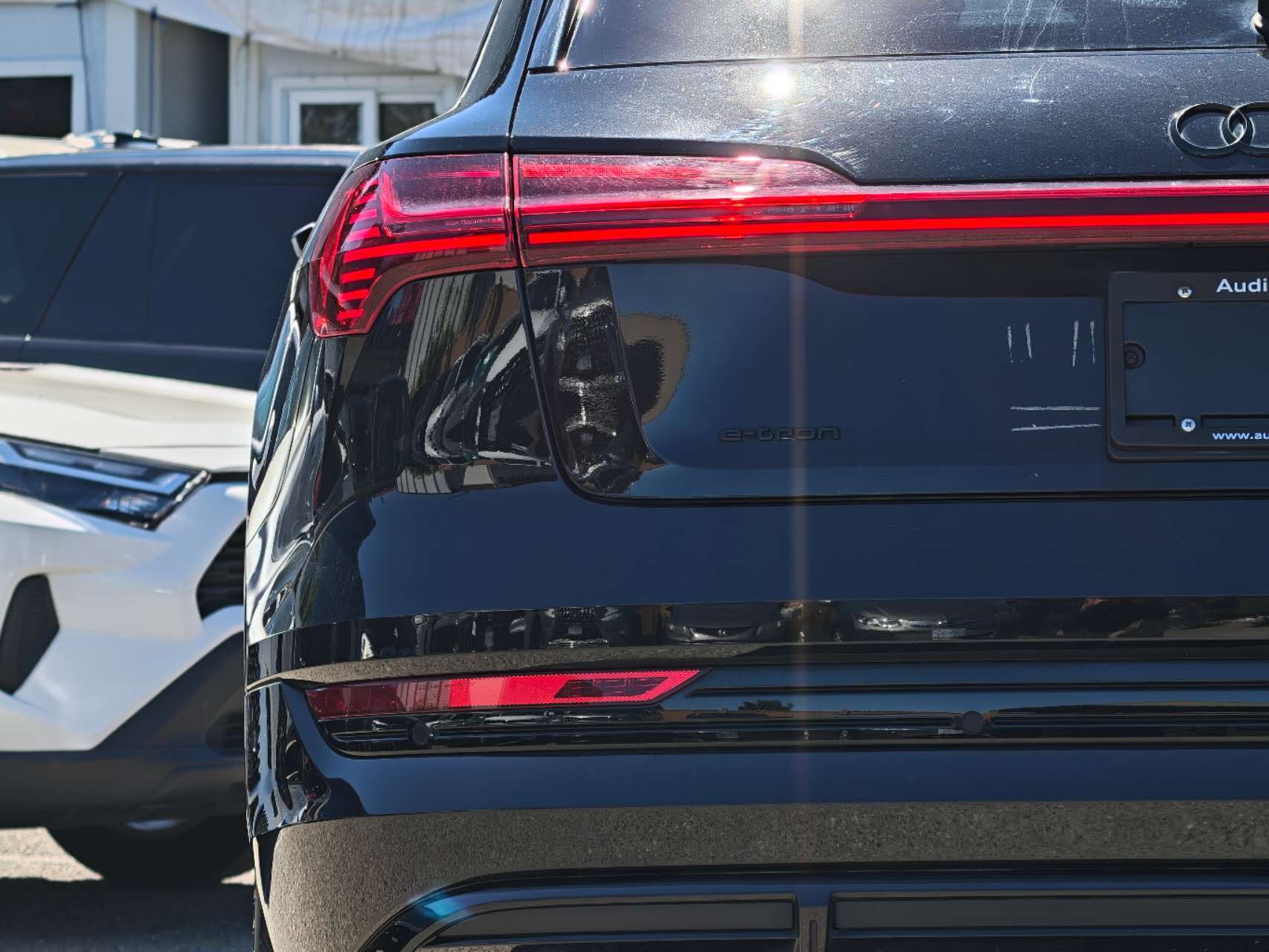 2022 Audi e-tron Technik quattro/ CLEAN TITLE/ BC LOCAL thumbnail 30