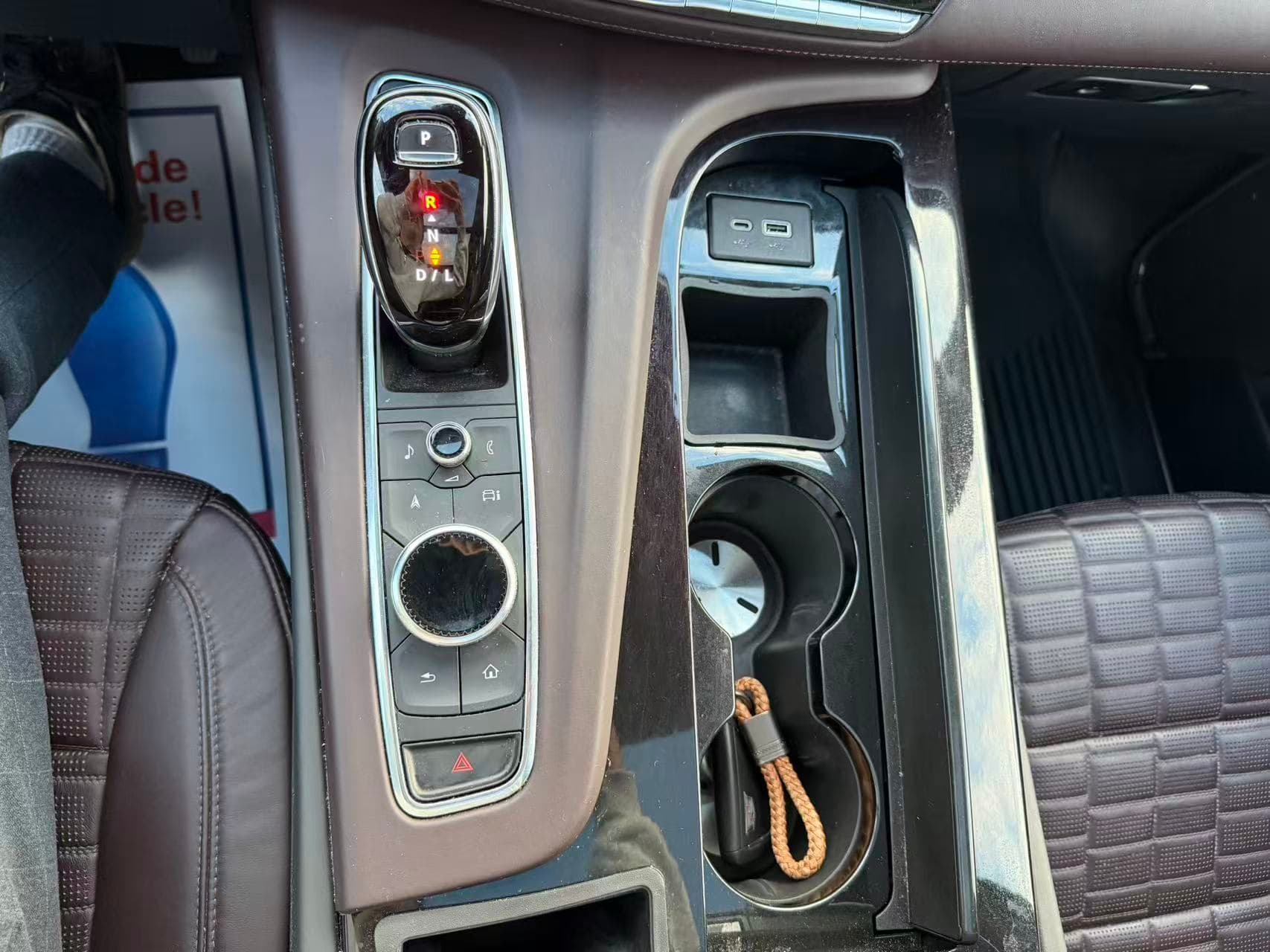 2022 Cadillac Escalade ESV 4WD 4dr Sport Platinum No Accidents/BC Local Car thumbnail 17