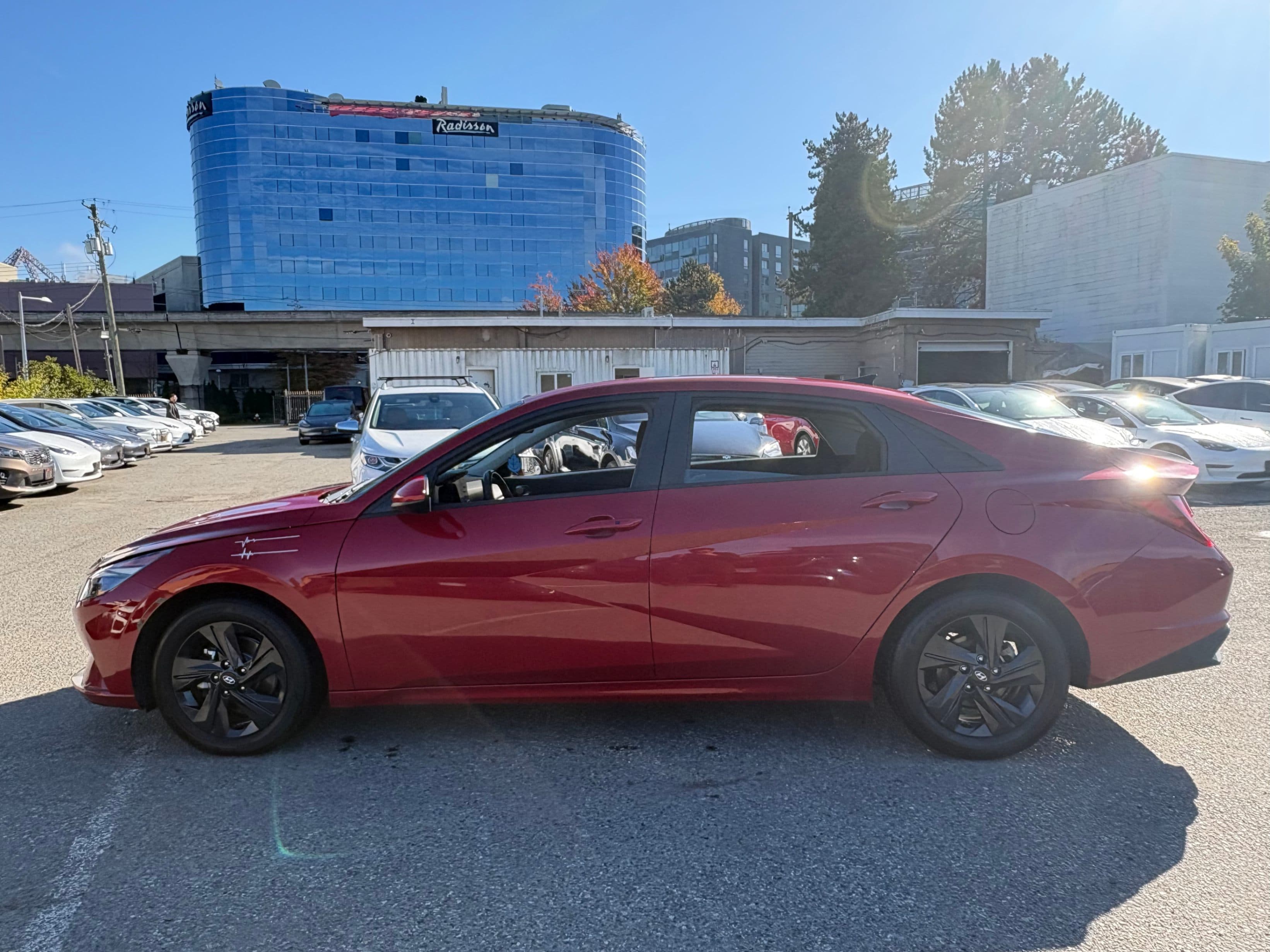 2022 Hyundai Elantra Preferred IVT w/Sun & Tech Package NO ACCIDENTS/BC LOCAL thumbnail 9