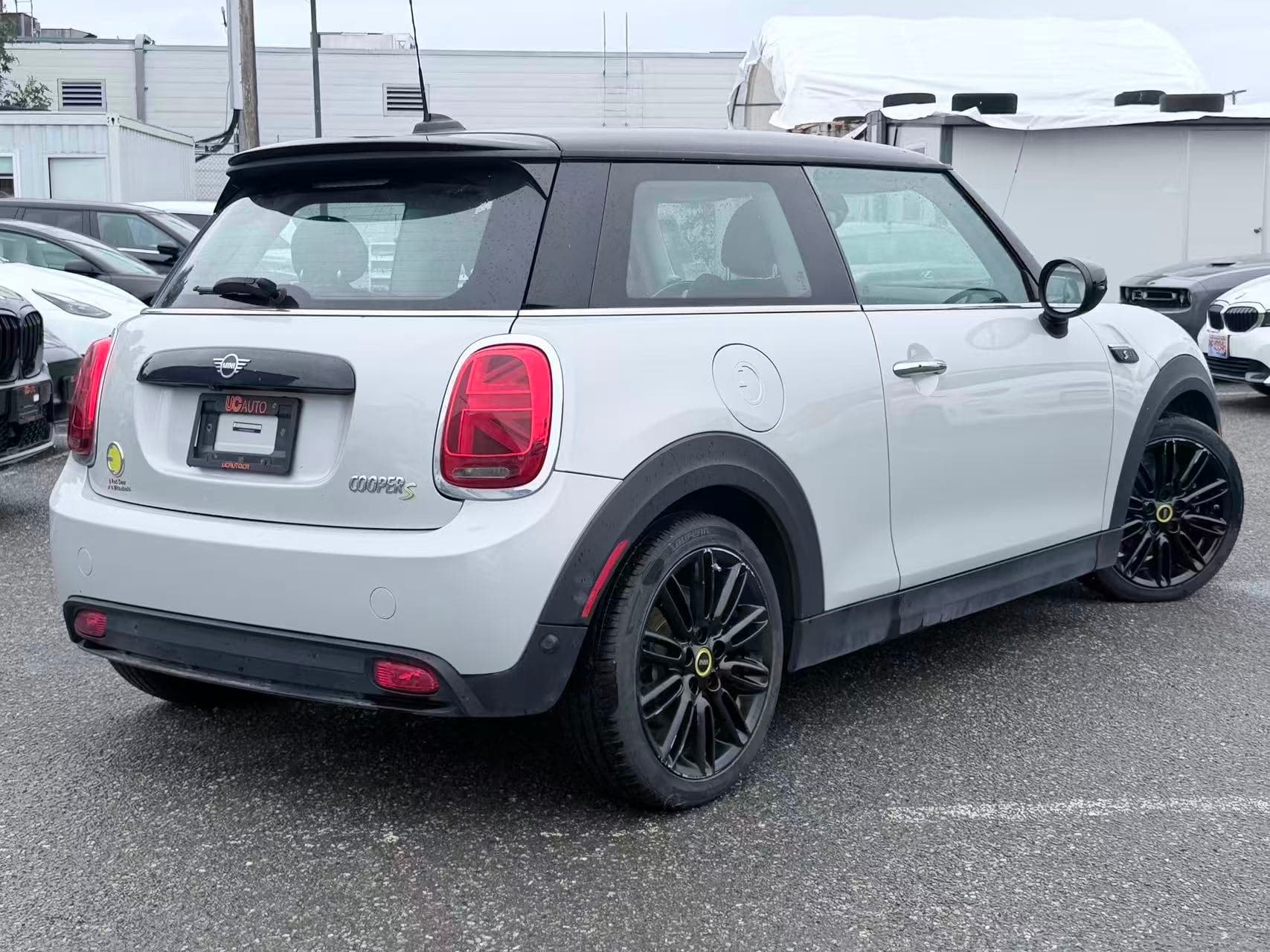 2022 MINI 3 Door Cooper SE/ NO ACCIDENT/ HARMEN KARDON SOUND SYSTEM thumbnail 5