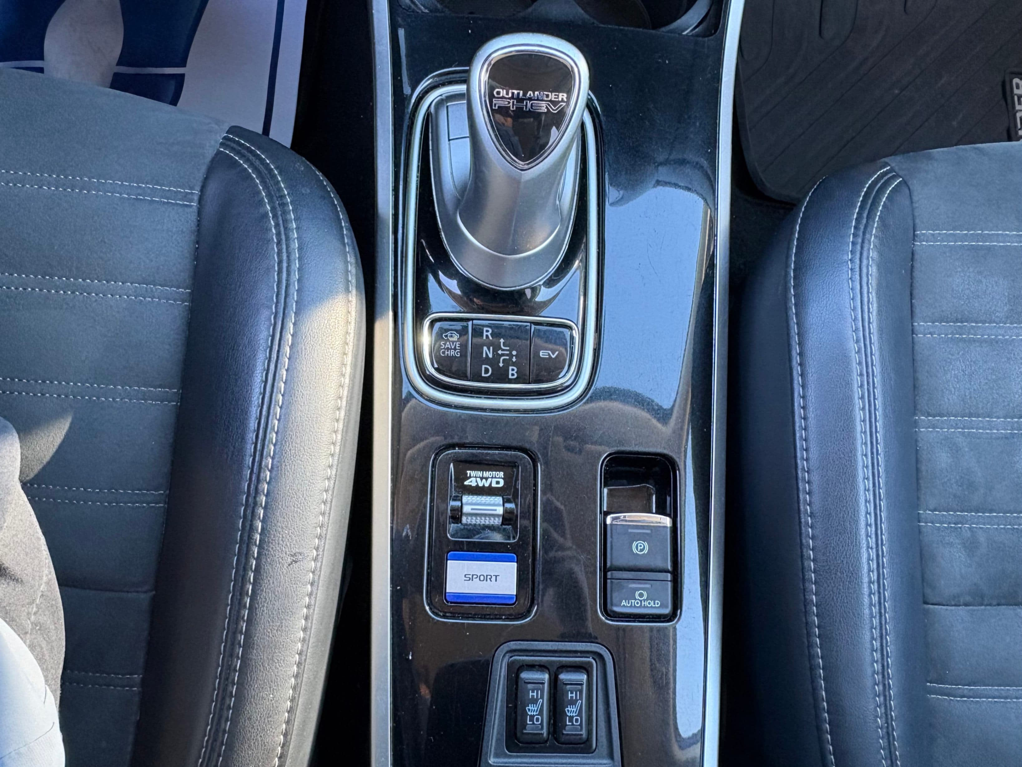 2022 Mitsubishi Outlander PHEV SE S-AWC NO ACCIDENTS/BC LOCAL CAR thumbnail 14