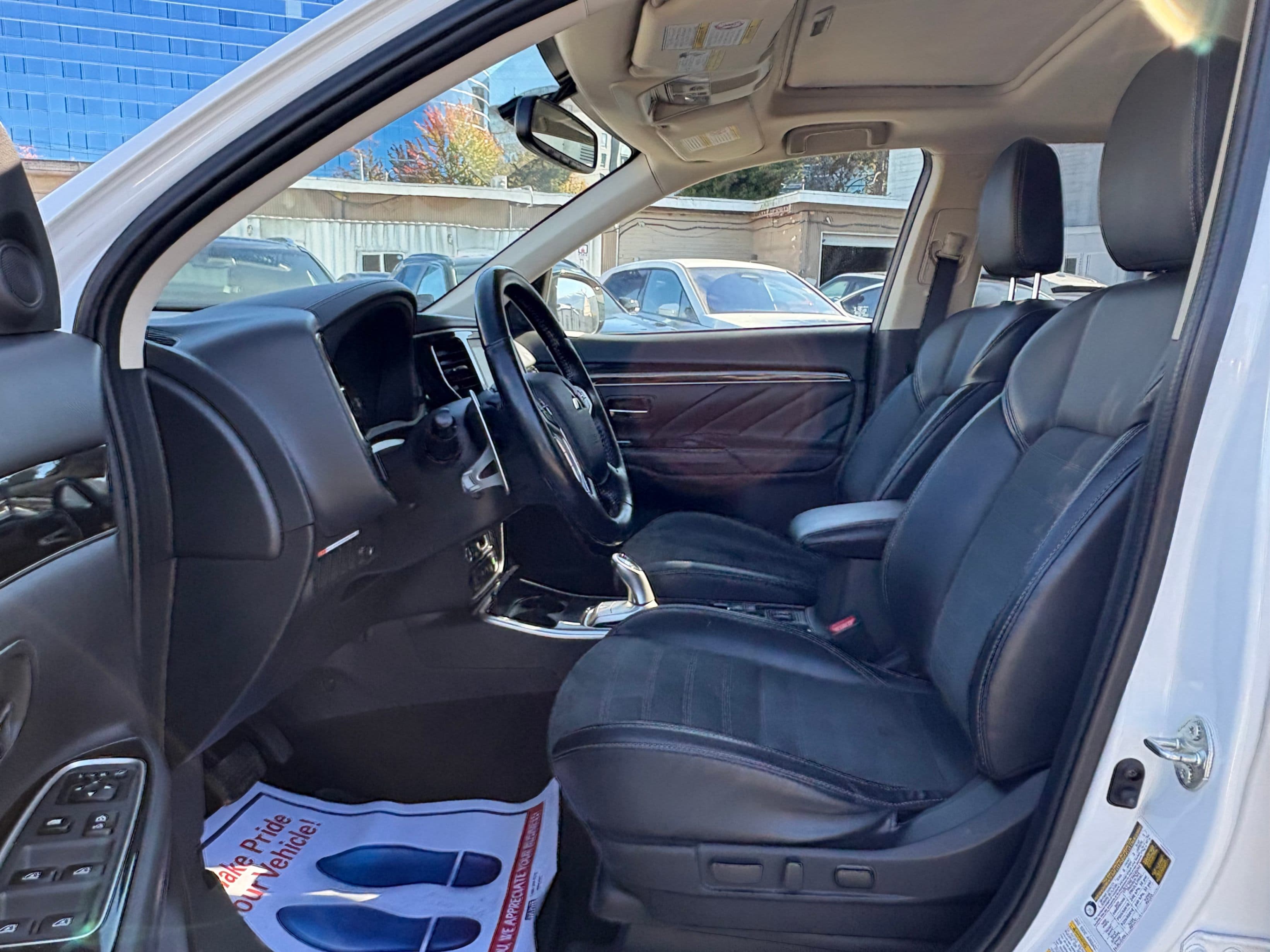 2022 Mitsubishi Outlander PHEV SE S-AWC NO ACCIDENTS/BC LOCAL CAR thumbnail 10