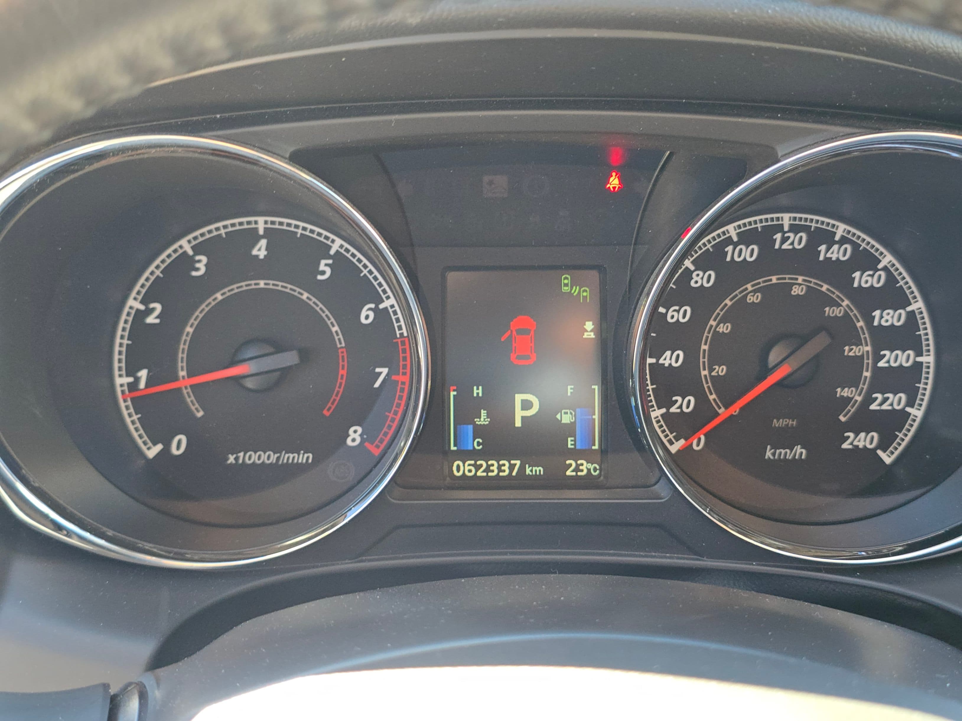 2022 Mitsubishi RVR SE AWC Clean Title, BC Local thumbnail 16