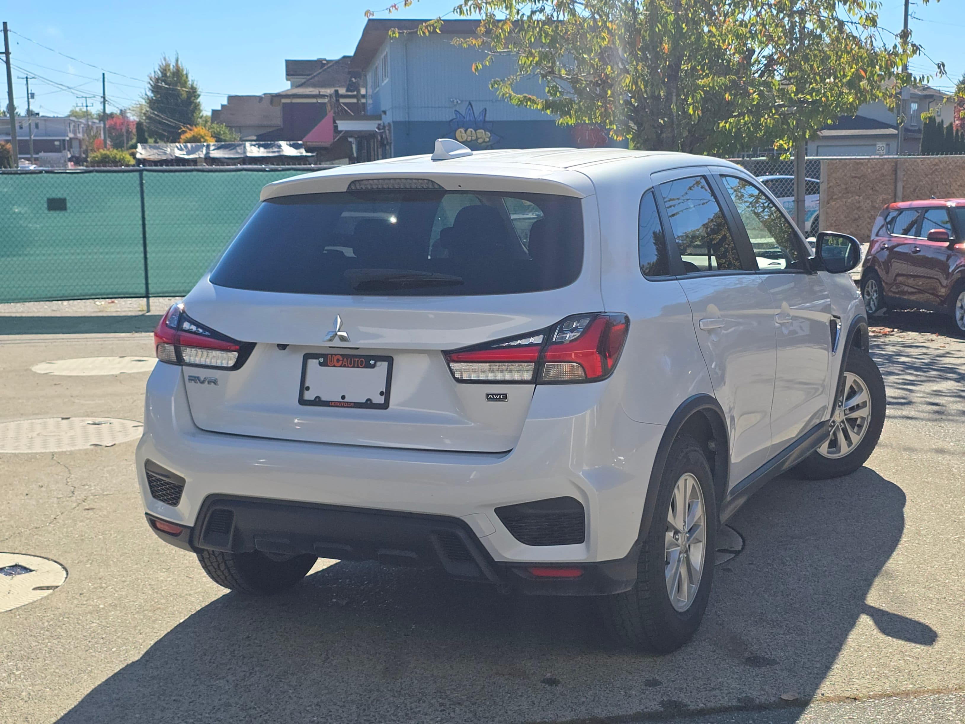 2022 Mitsubishi RVR SE AWC Clean Title, BC Local thumbnail 6