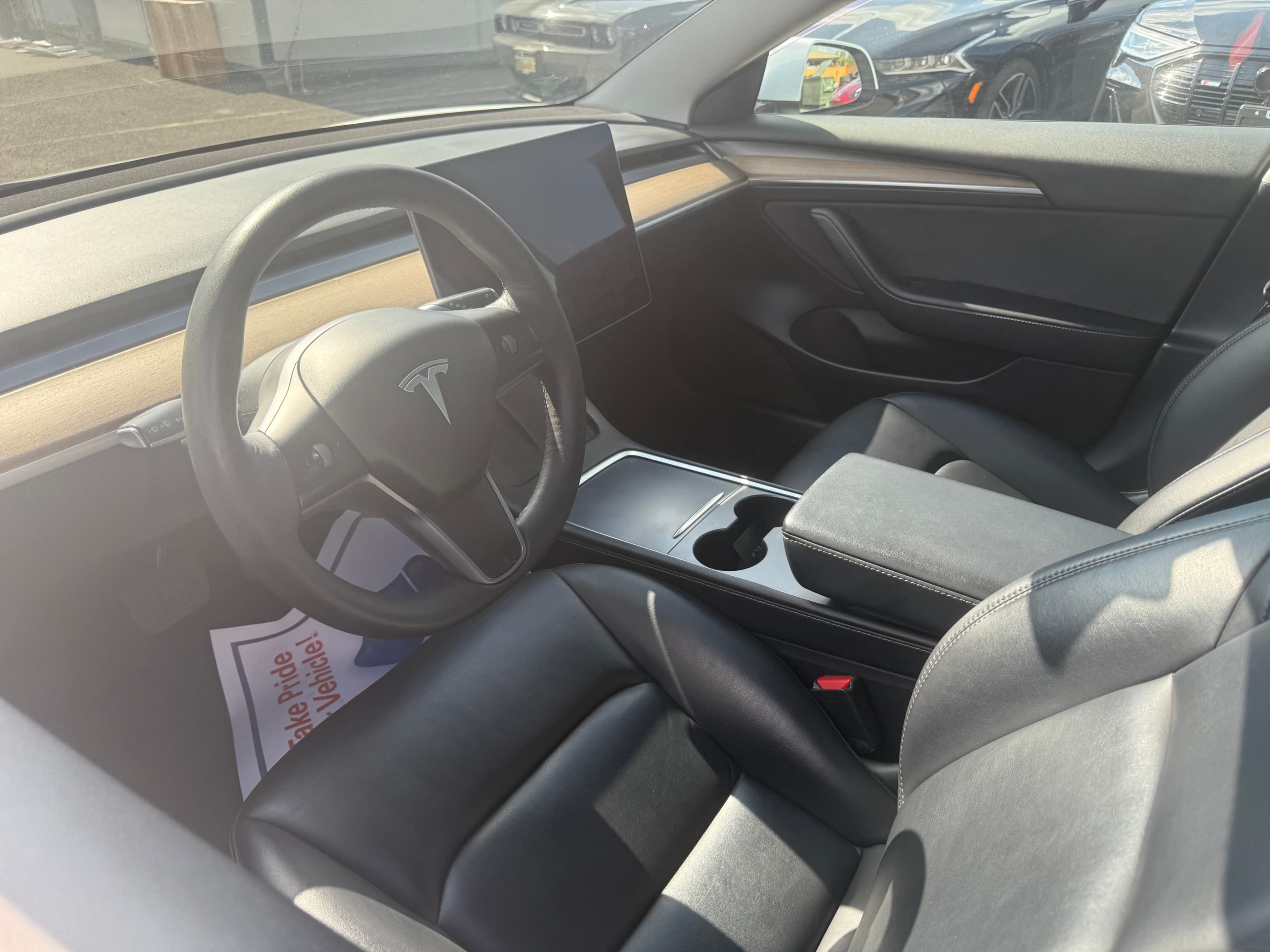 2022 Tesla Model 3 Long Range AWD *Ltd Avail* thumbnail 8
