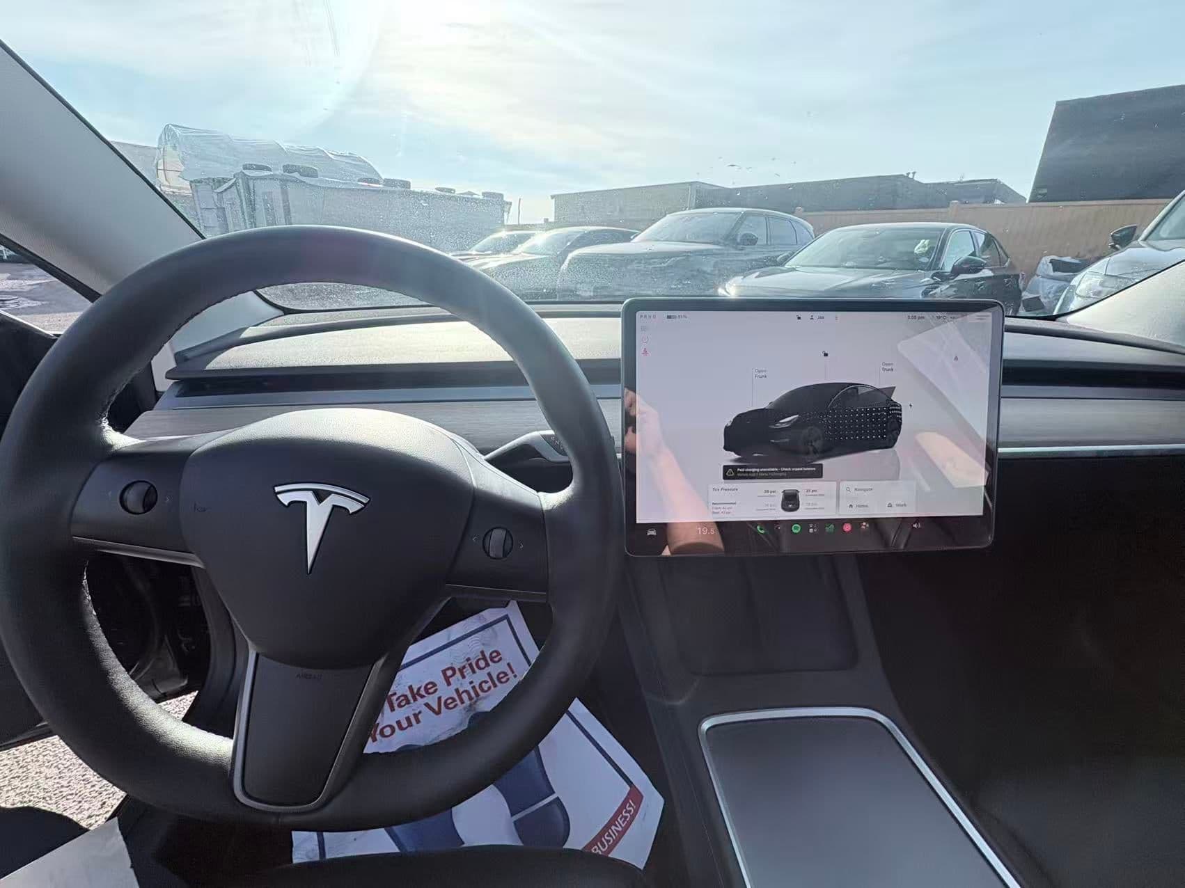 2022 Tesla Model 3 RWD thumbnail 10