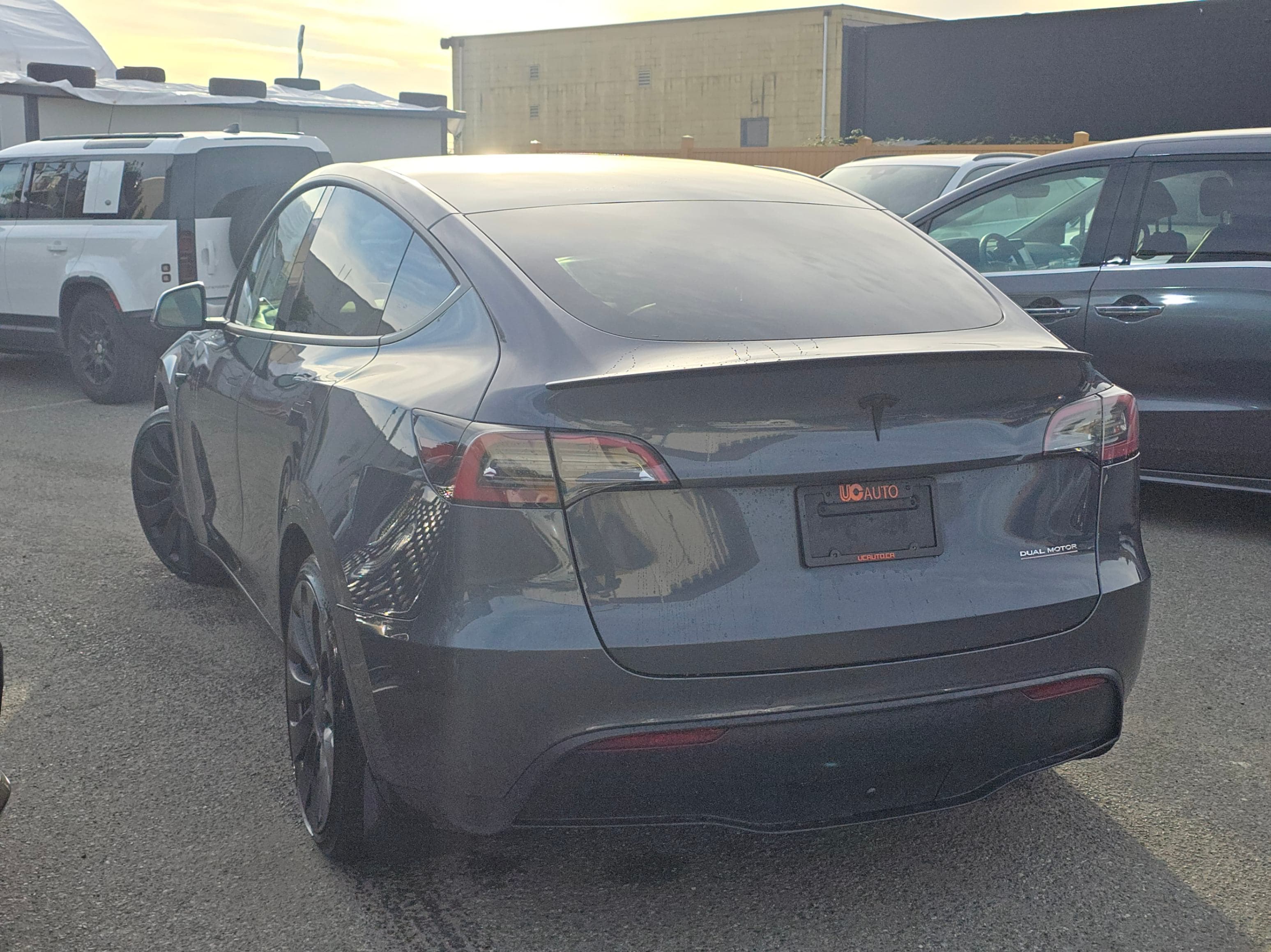 2022 Tesla Model Y Performance AWD thumbnail 4