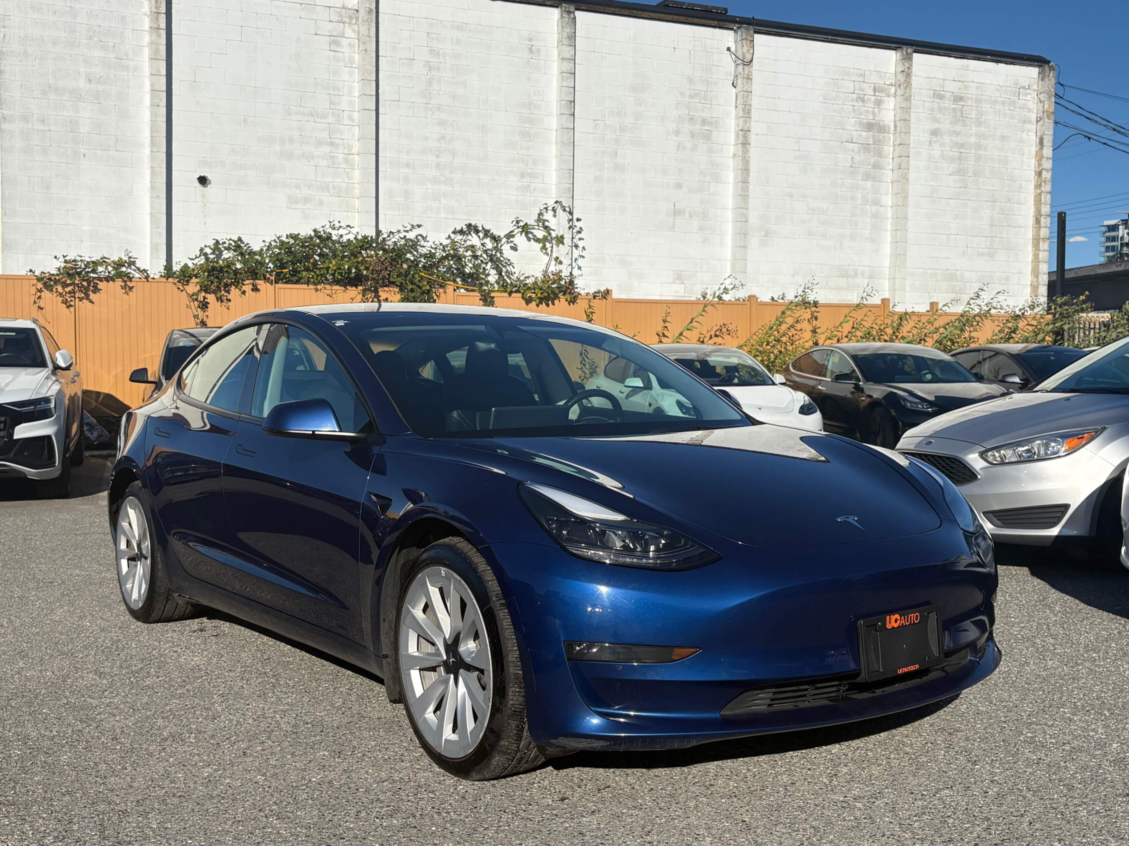 2023 Tesla Model 3 Long Range AWD CLEAN TITLE thumbnail 8