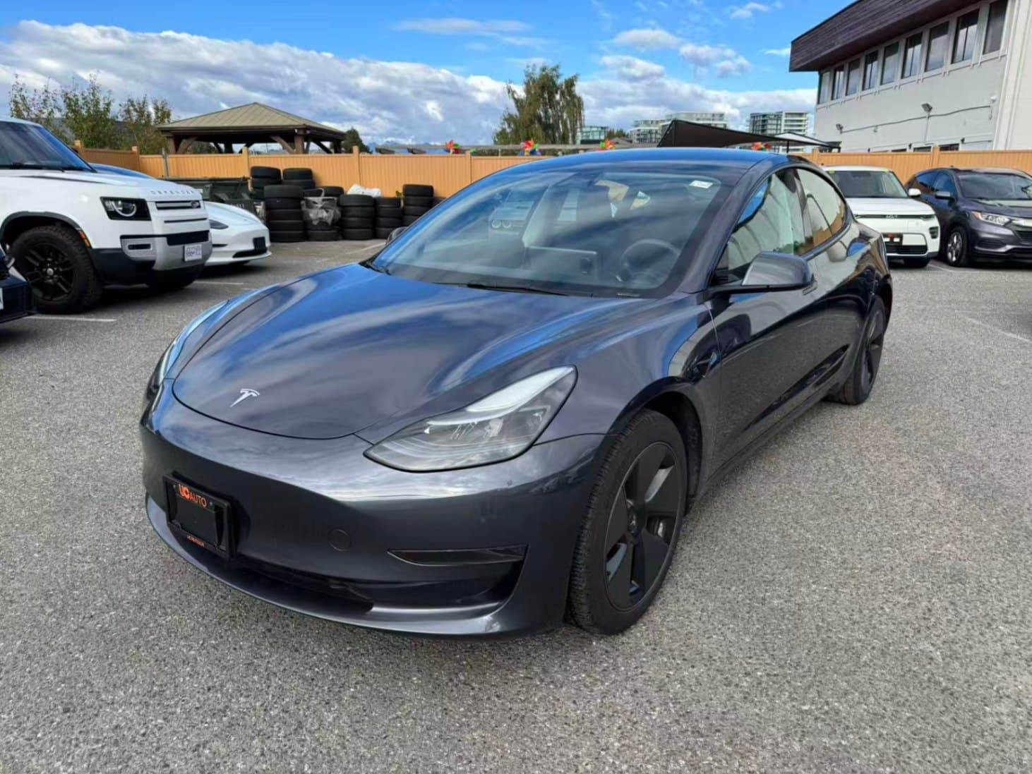2023 Tesla Model 3 RWD NO ACCIDENTS,BC LOCAL,ONE OWNER thumbnail 2