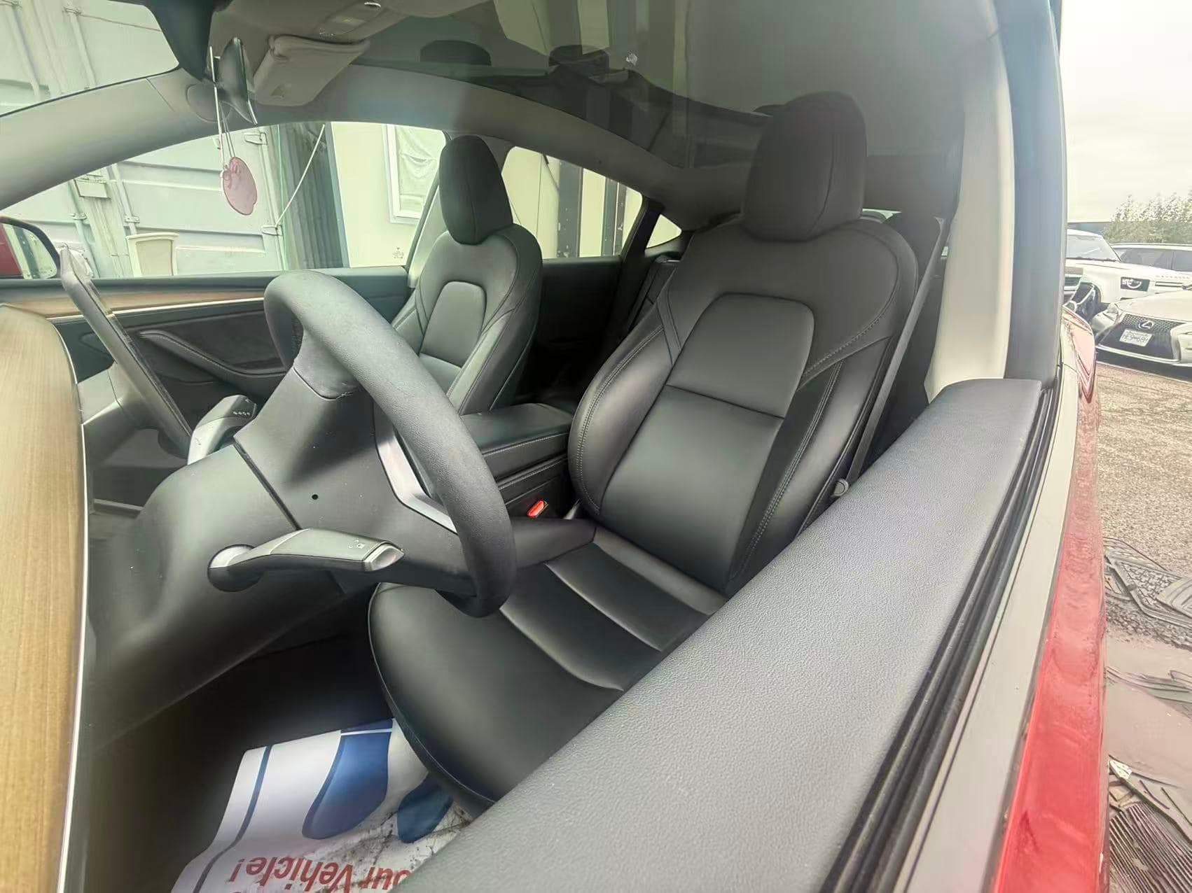 2023 Tesla Model Y RWD No Accident, BC Local, One Owner thumbnail 12