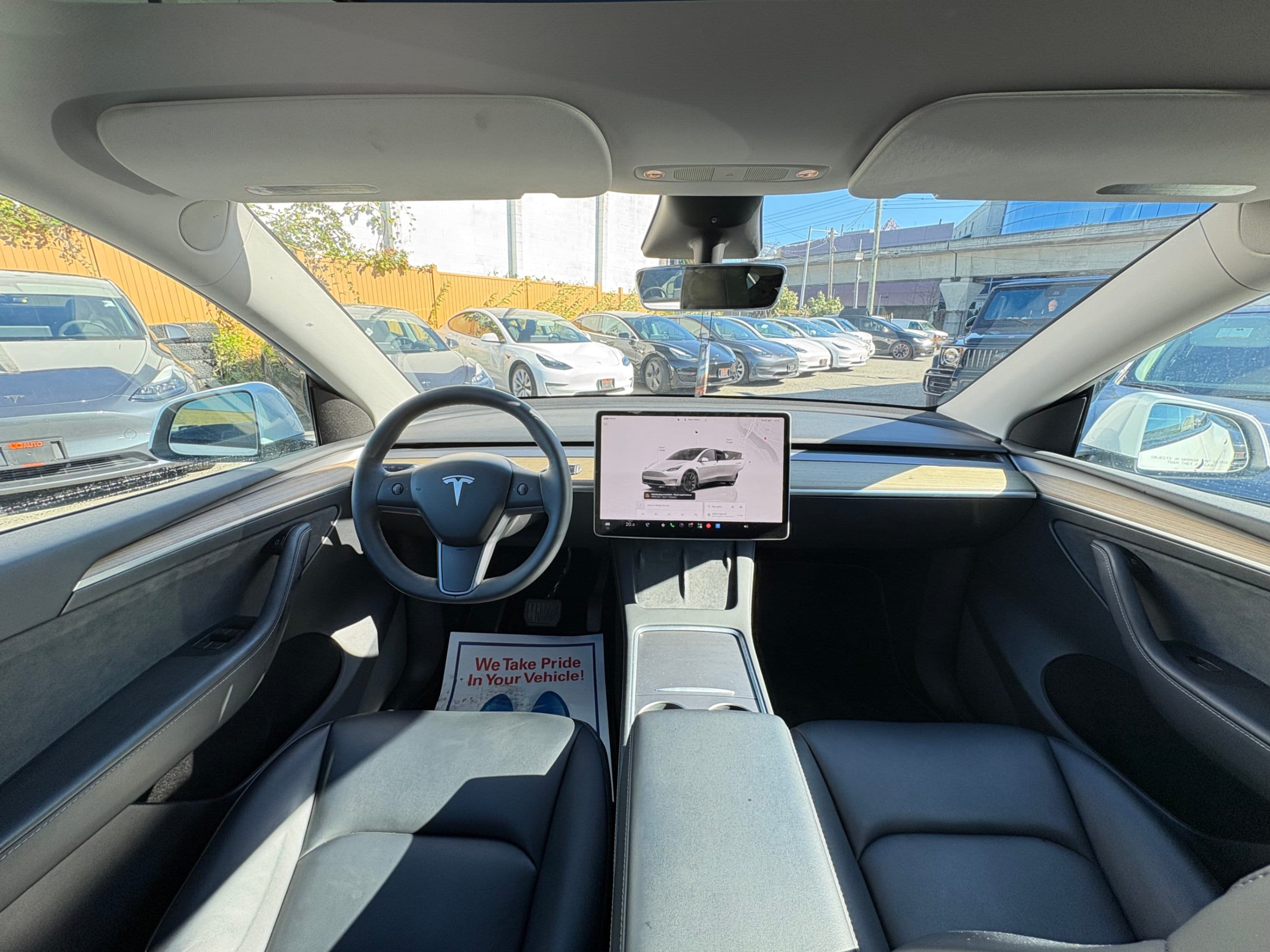 2023 Tesla Model Y Long Range AWD CLEAN TITLE/BC LOCAL CAR thumbnail 12