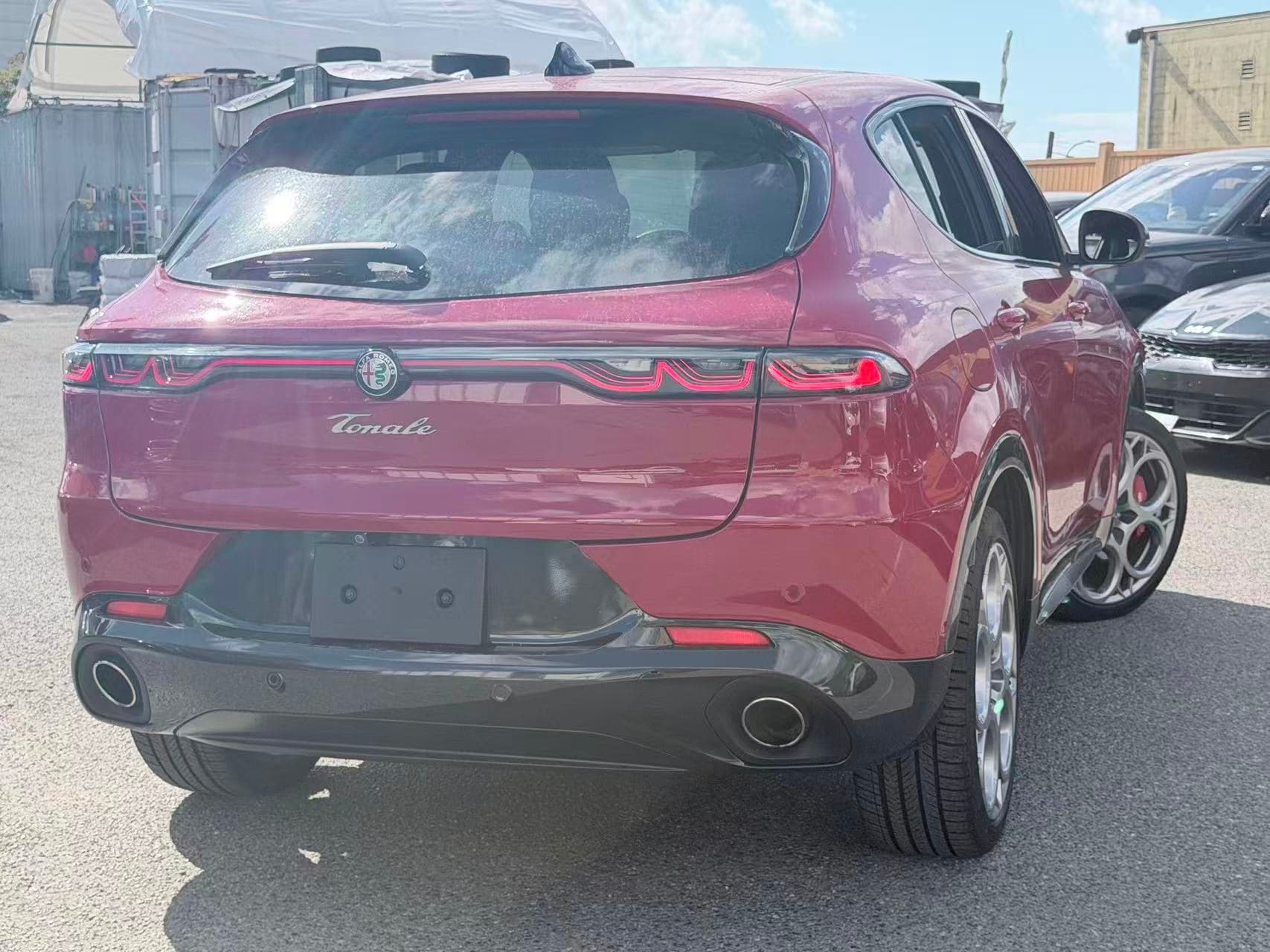 2024 Alfa Romeo Tonale Veloce EAWD/ CLEAN TITLE/ BC LOCAL thumbnail 5