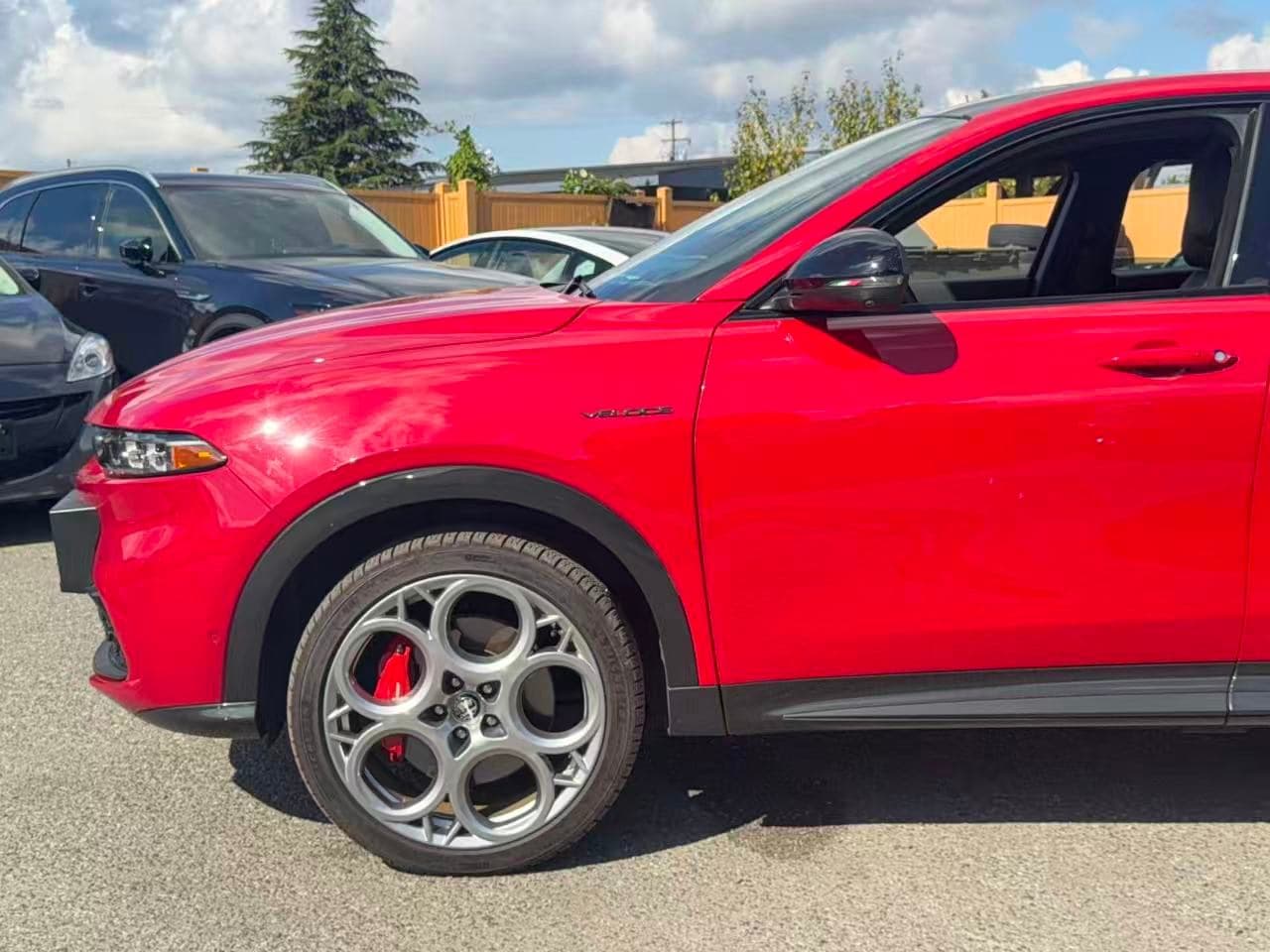 2024 Alfa Romeo Tonale Veloce EAWD/ CLEAN TITLE/ BC LOCAL thumbnail 31