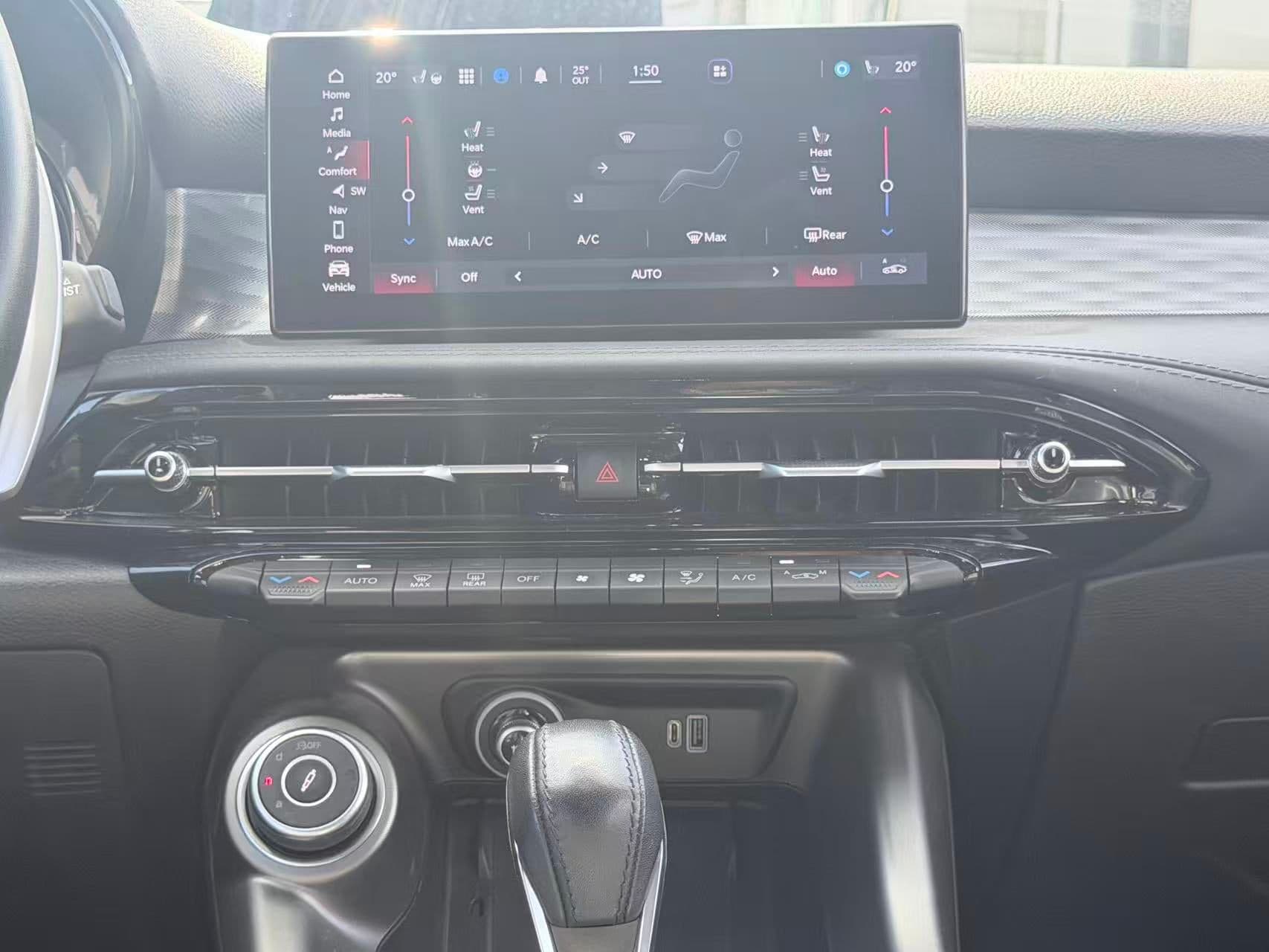 2024 Alfa Romeo Tonale Veloce EAWD/ CLEAN TITLE/ BC LOCAL thumbnail 33