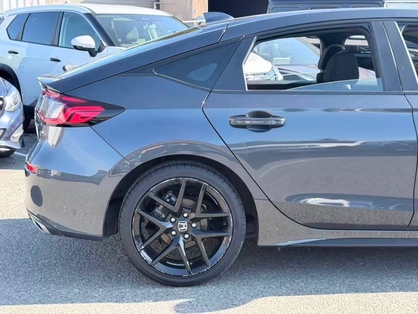 2024 Honda Civic Sport CVT thumbnail 25