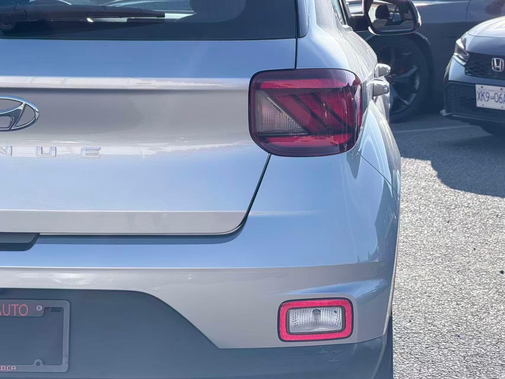 2024 Hyundai Venue Preferred IVT/ CLEAN TITLE/ BC LOCAL thumbnail 26