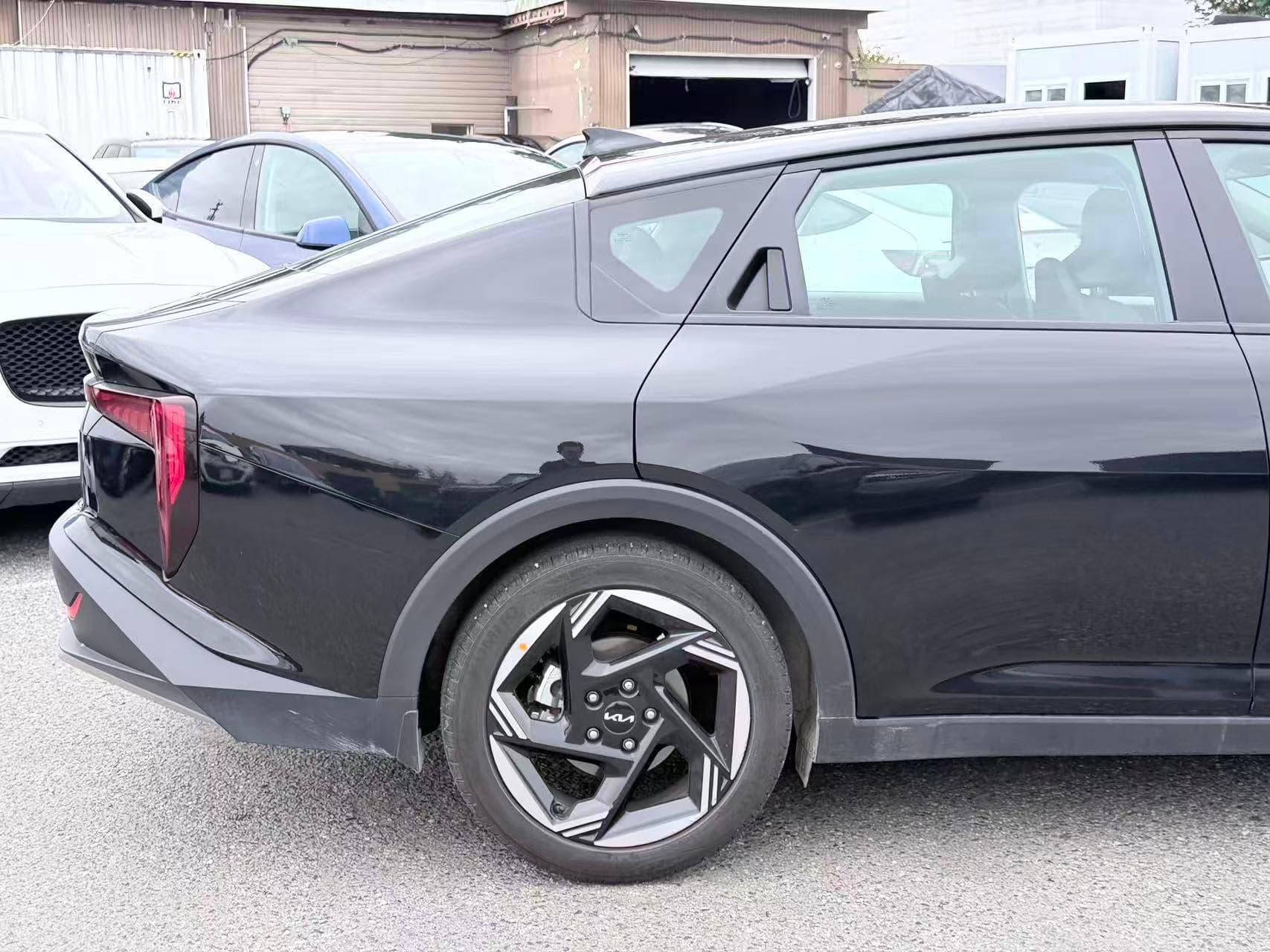 2025 Kia K4 EX/ NO ACCIDENT/ BC LOCAL thumbnail 25