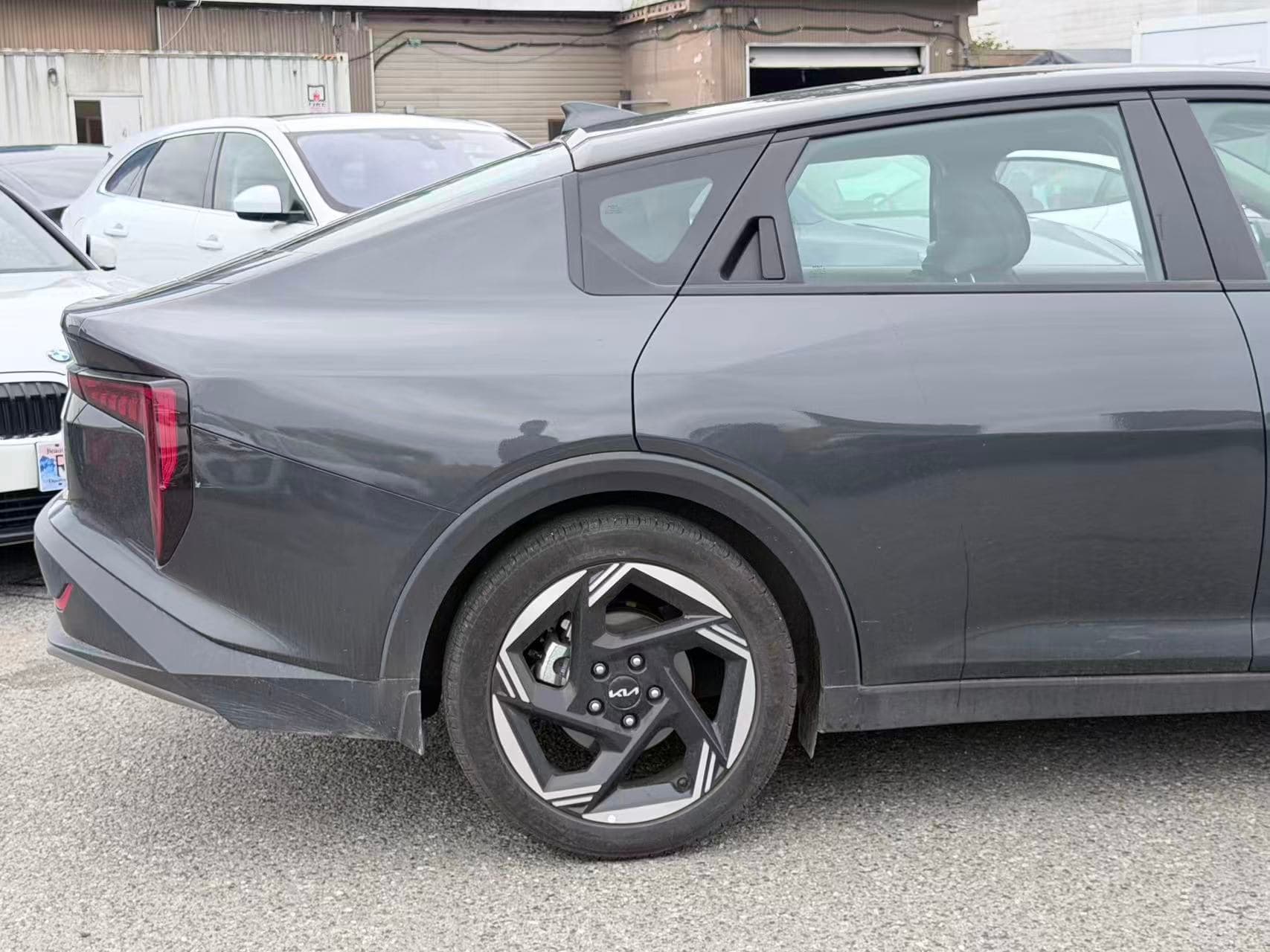 2025 Kia K4 EX / CLEAN TITLE/ BC LOCAL thumbnail 24