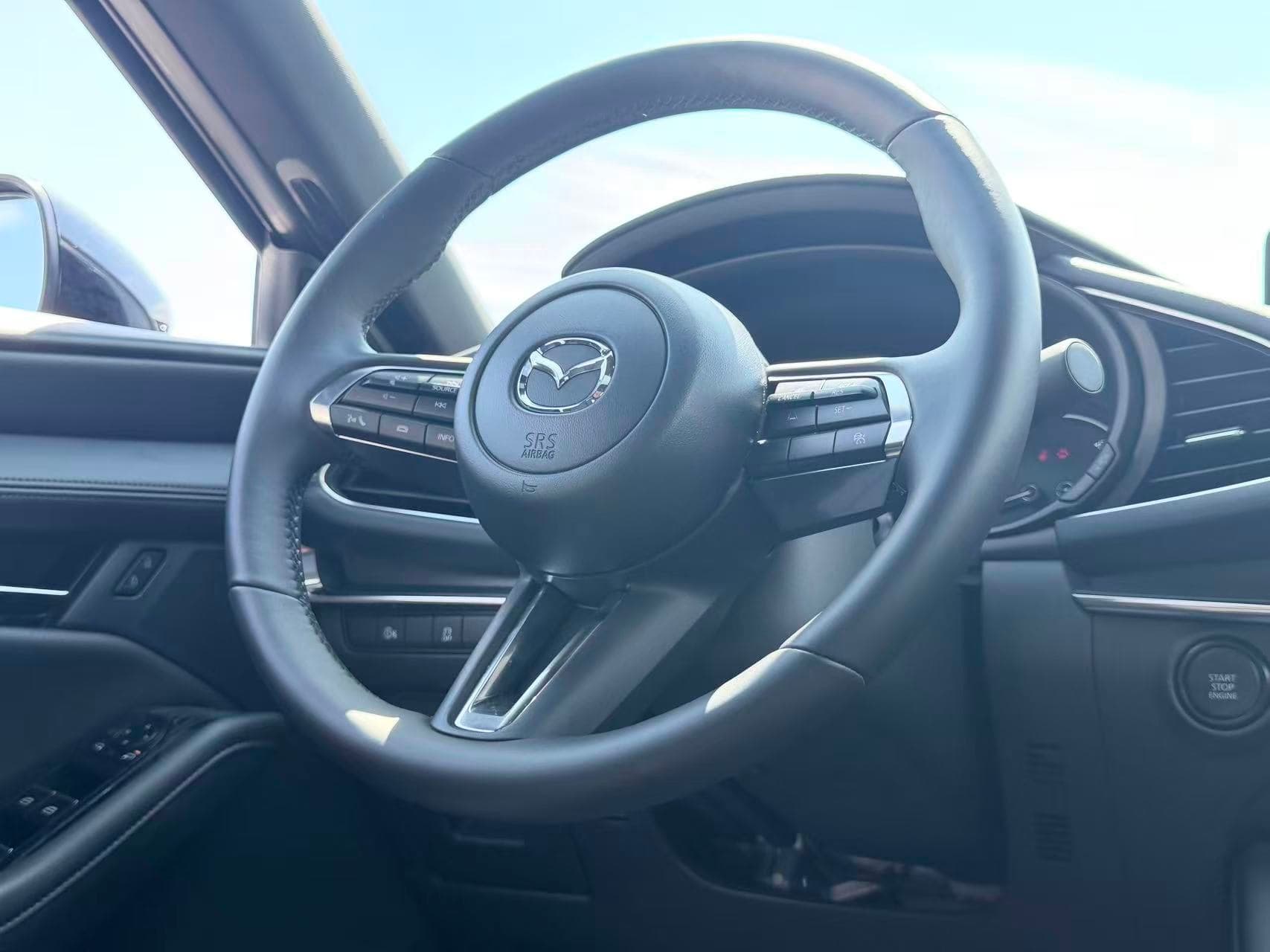 2025 Mazda Mazda3 Sport GS-L/ CLEAN TITLE/ BC LOCAL thumbnail 35