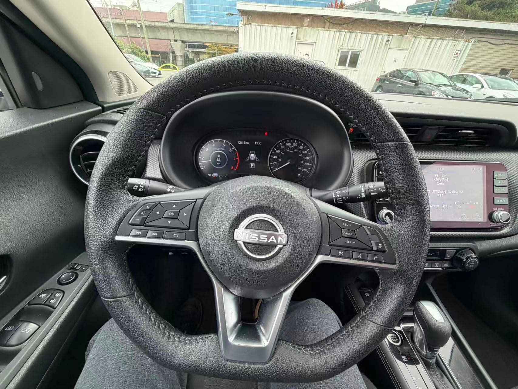 2025 Nissan Kicks Play SV/ NO ACCIDENT/BC LOCAL thumbnail 10