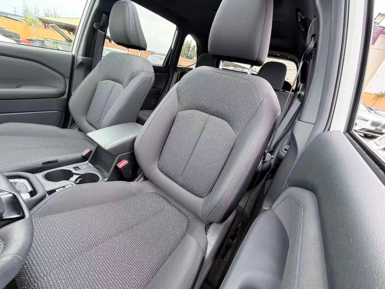 2025 Subaru Forester Touring AWD/ NO ACCIDENT/ BC LOCAL/ ONE OWNER thumbnail 18