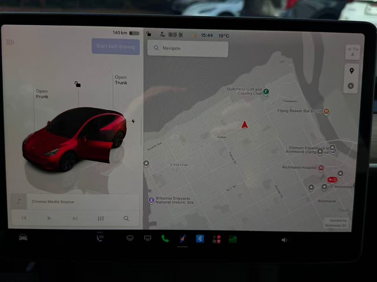 2025 Tesla Model Y Long Range AWD *Ltd Avail*HW4.0 No Accident, BC Local thumbnail 19