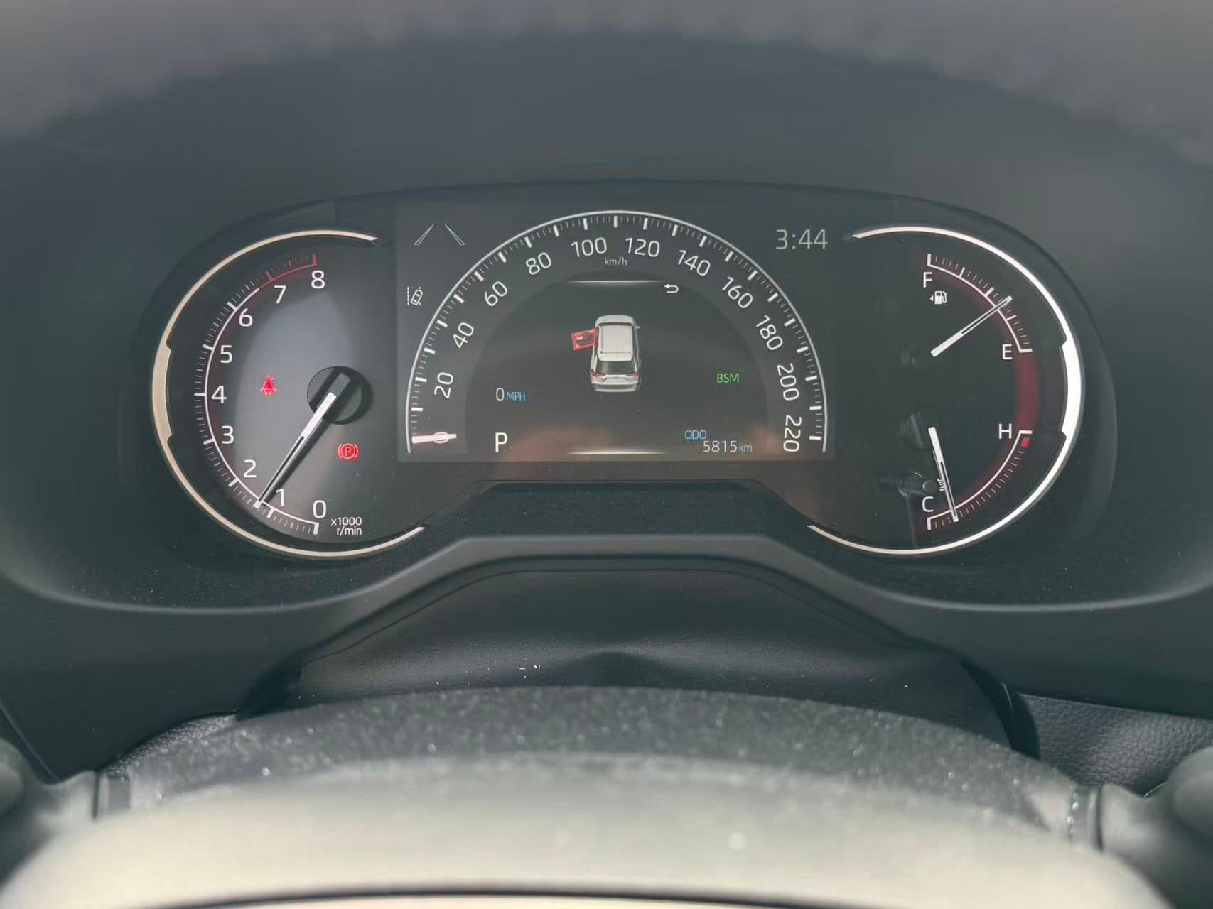 2025 Toyota RAV4 XLE Premium AWD NO ACCIDENTS/BC LOCAL/ONE OWNER thumbnail 19